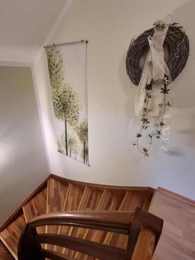 Haus Flora - Ferienwohnung Bodensdorf Exterior foto