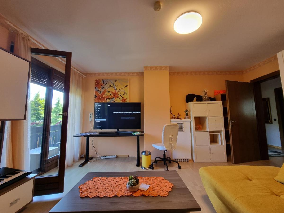 Haus Flora - Ferienwohnung Bodensdorf Exterior foto